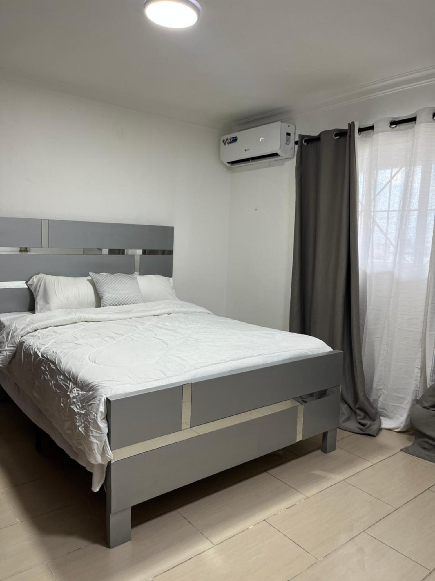 Hotel Residencial Ana Maria Santo Domingo Esterno foto